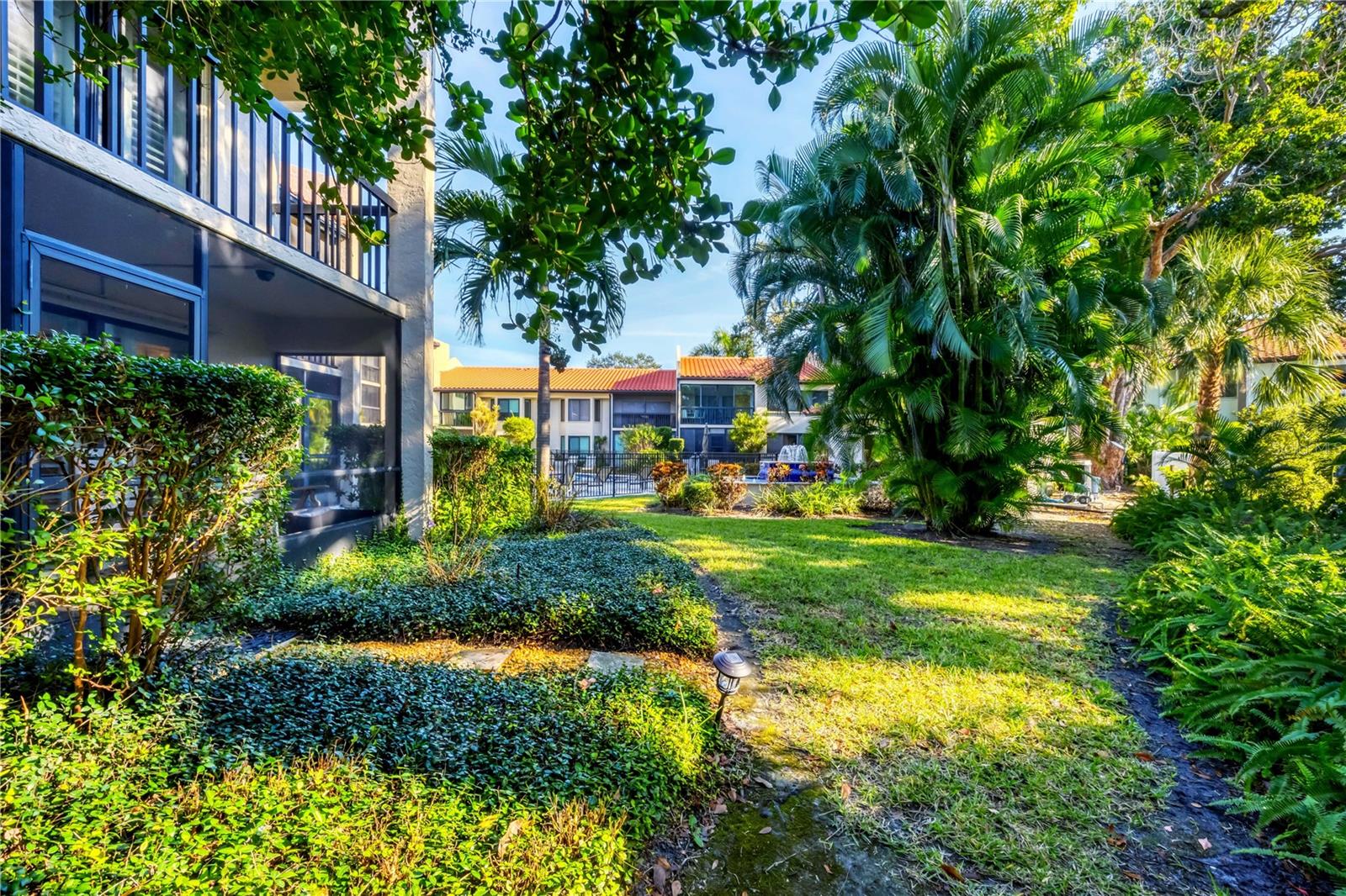 HUDSON HARBOUR - Residential