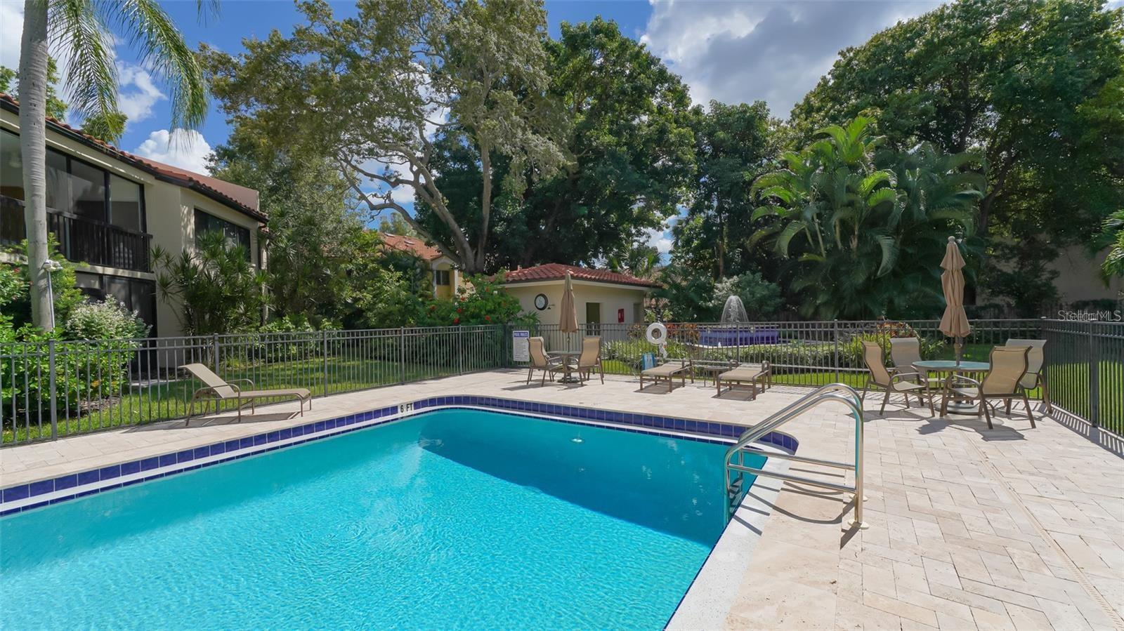 HUDSON HARBOUR - Residential