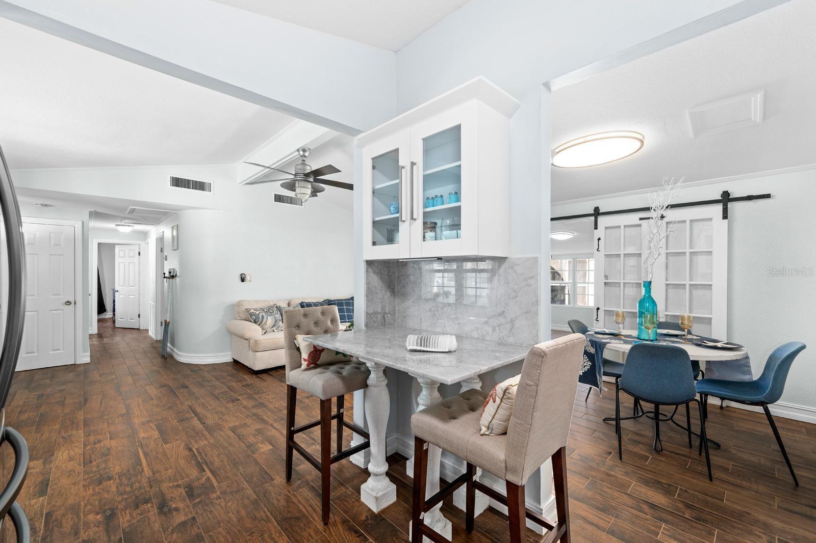 TWIN LAKES ESTATES ADD - Residential