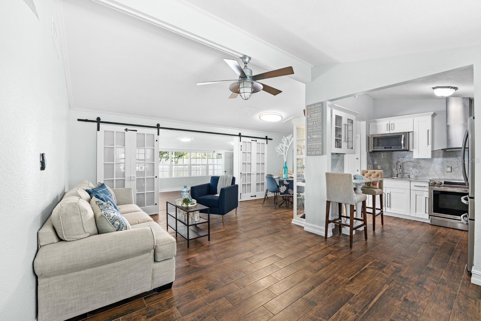 TWIN LAKES ESTATES ADD - Residential