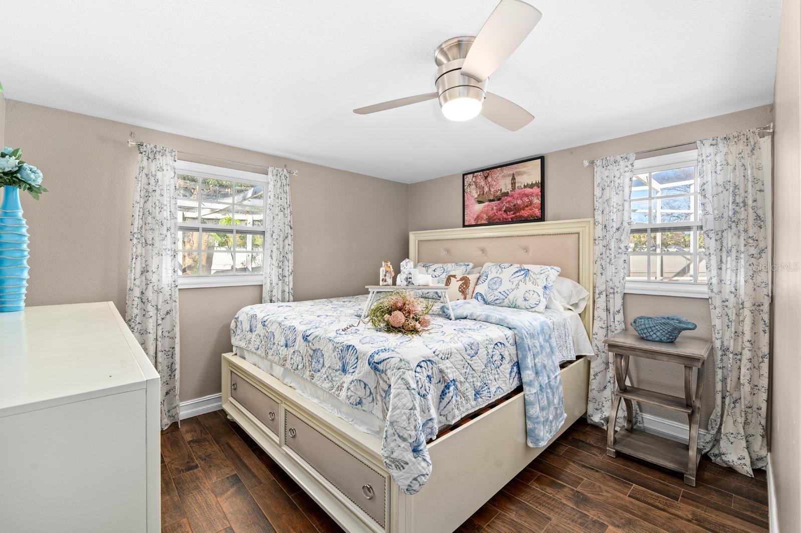 TWIN LAKES ESTATES ADD - Residential