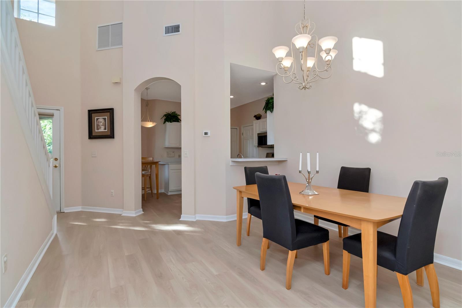 CASA BLANCA - Residential