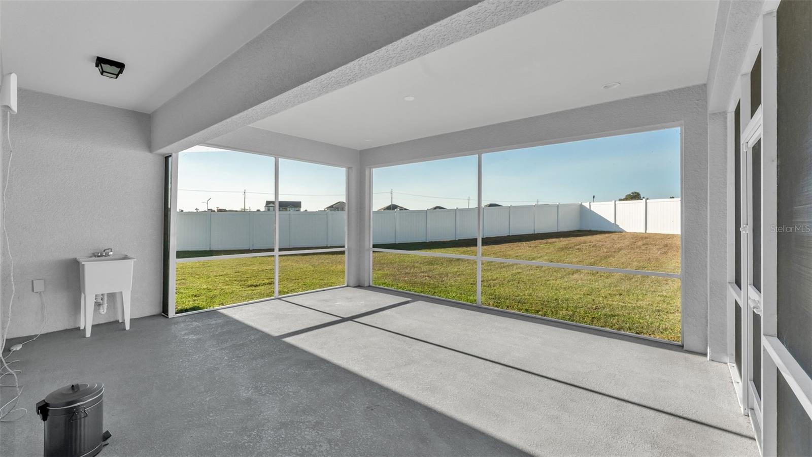 SAND LK GRVS PH I - Residential