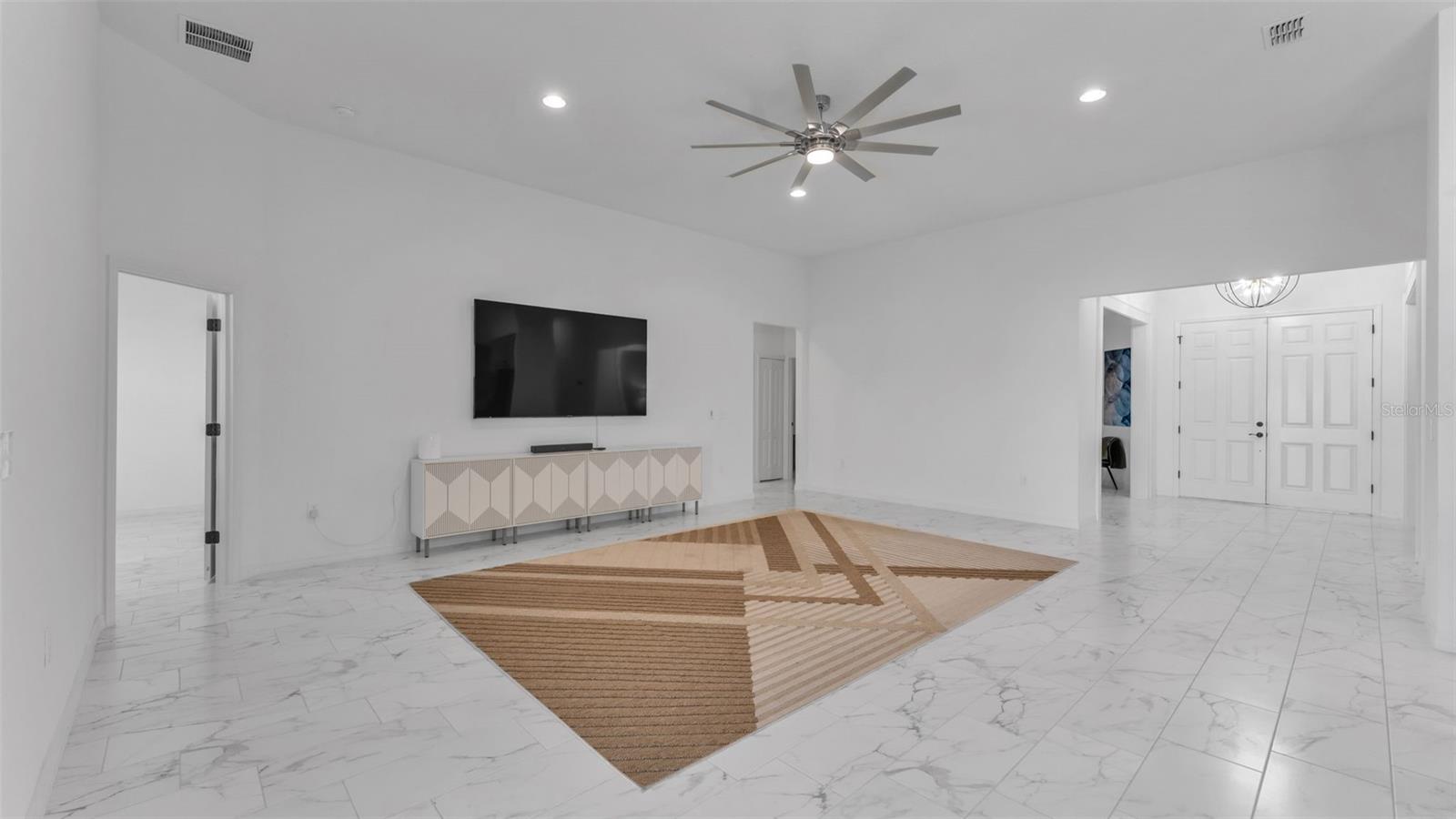 SAND LK GRVS PH I - Residential