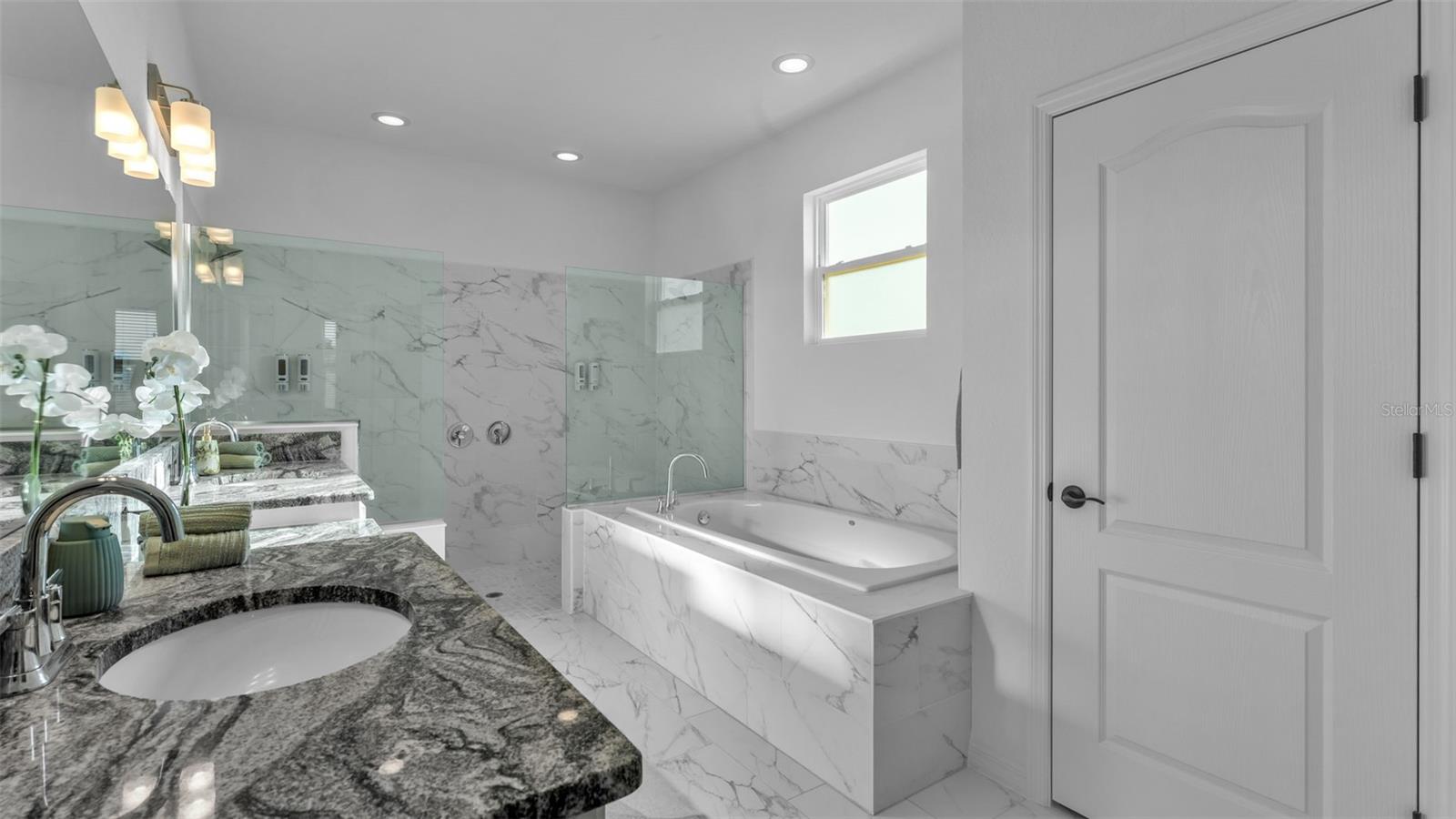 SAND LK GRVS PH I - Residential