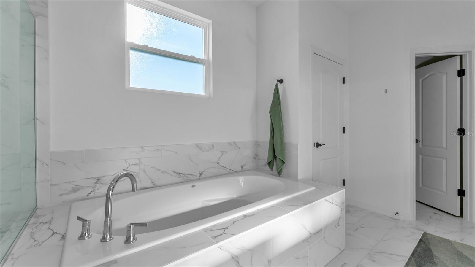 SAND LK GRVS PH I - Residential