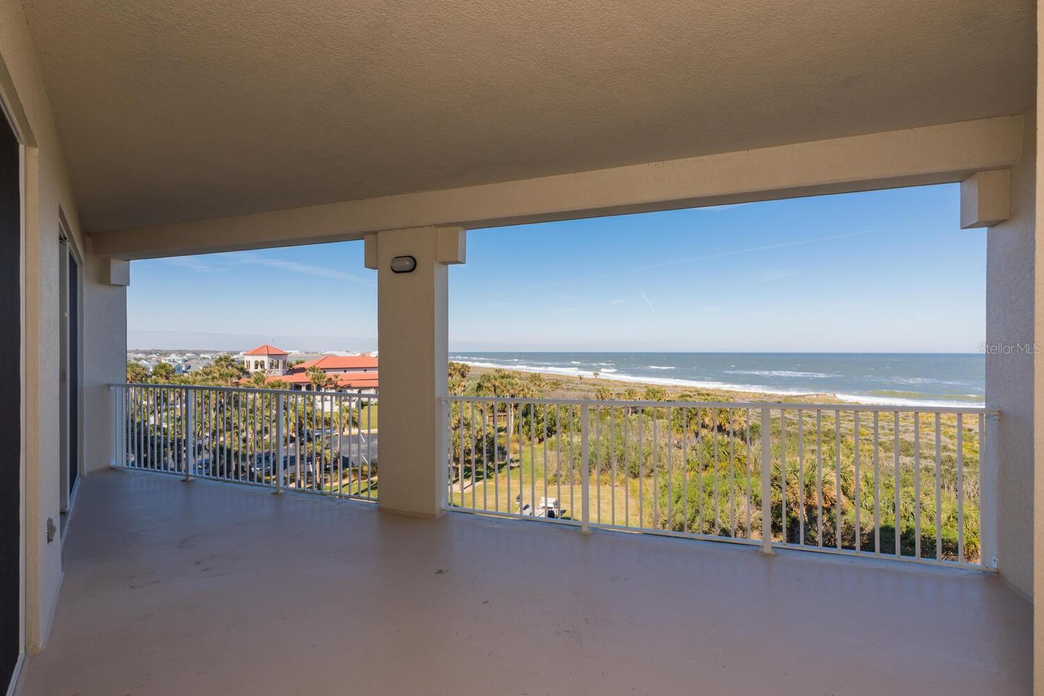 SURF CLUB 1 - Residential