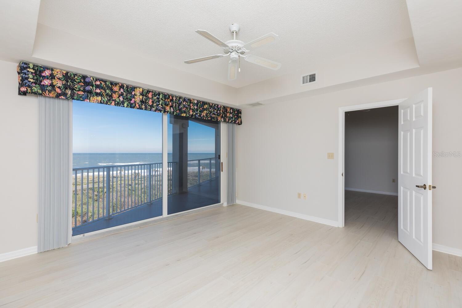 SURF CLUB 1 - Residential