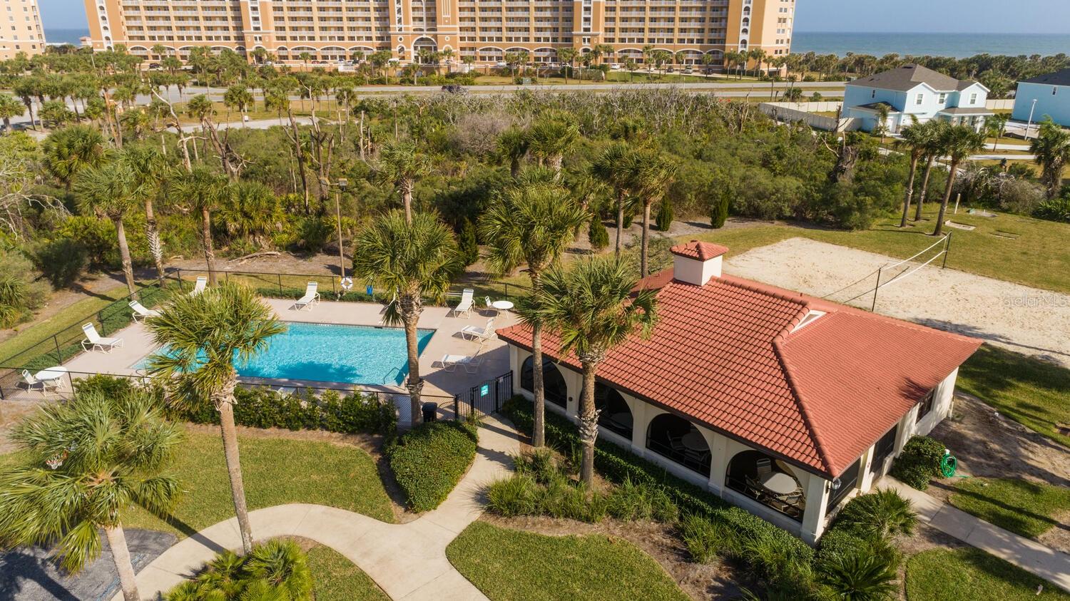 SURF CLUB 1 - Residential