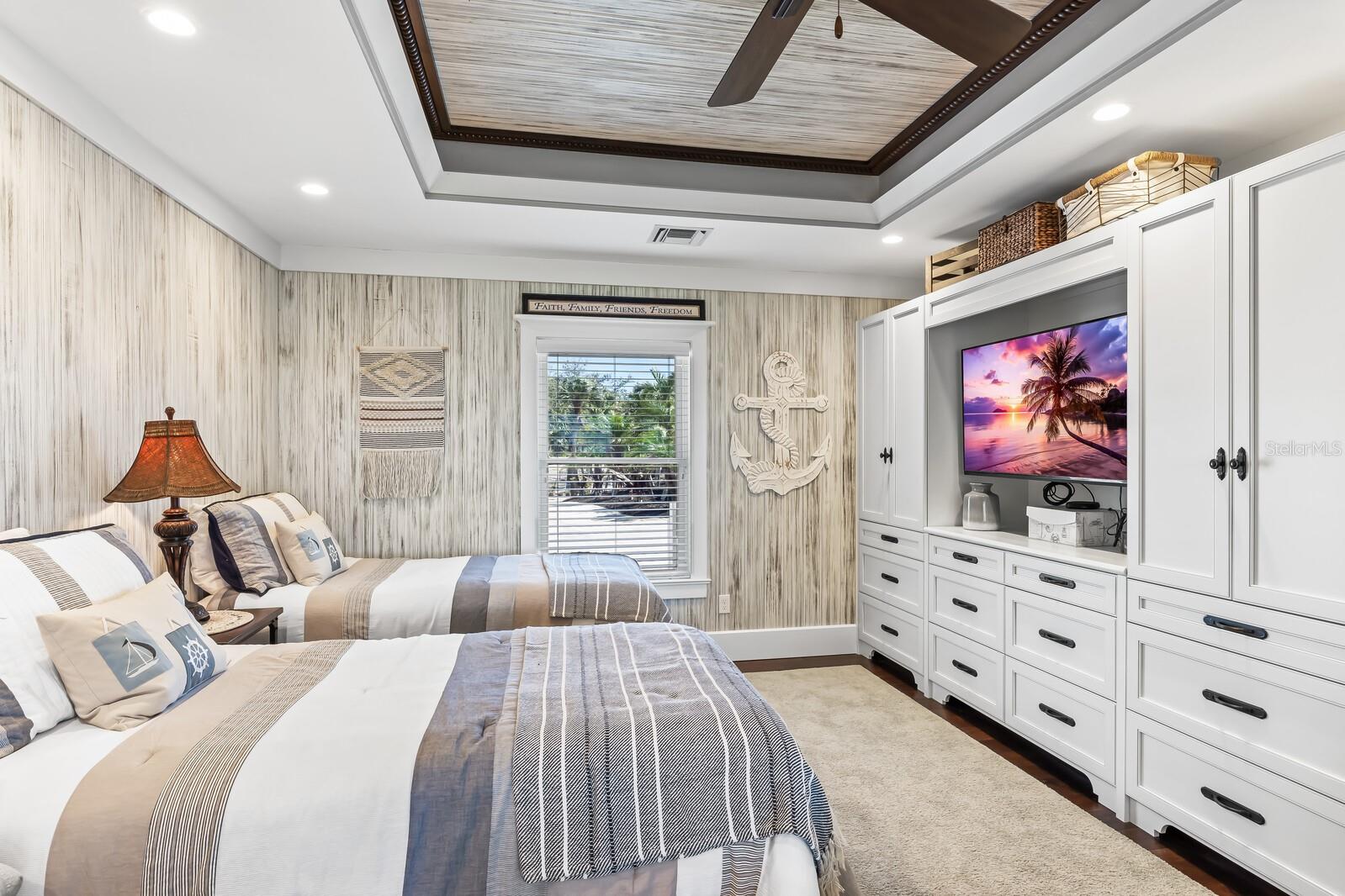 CAPE HAZE - Residential