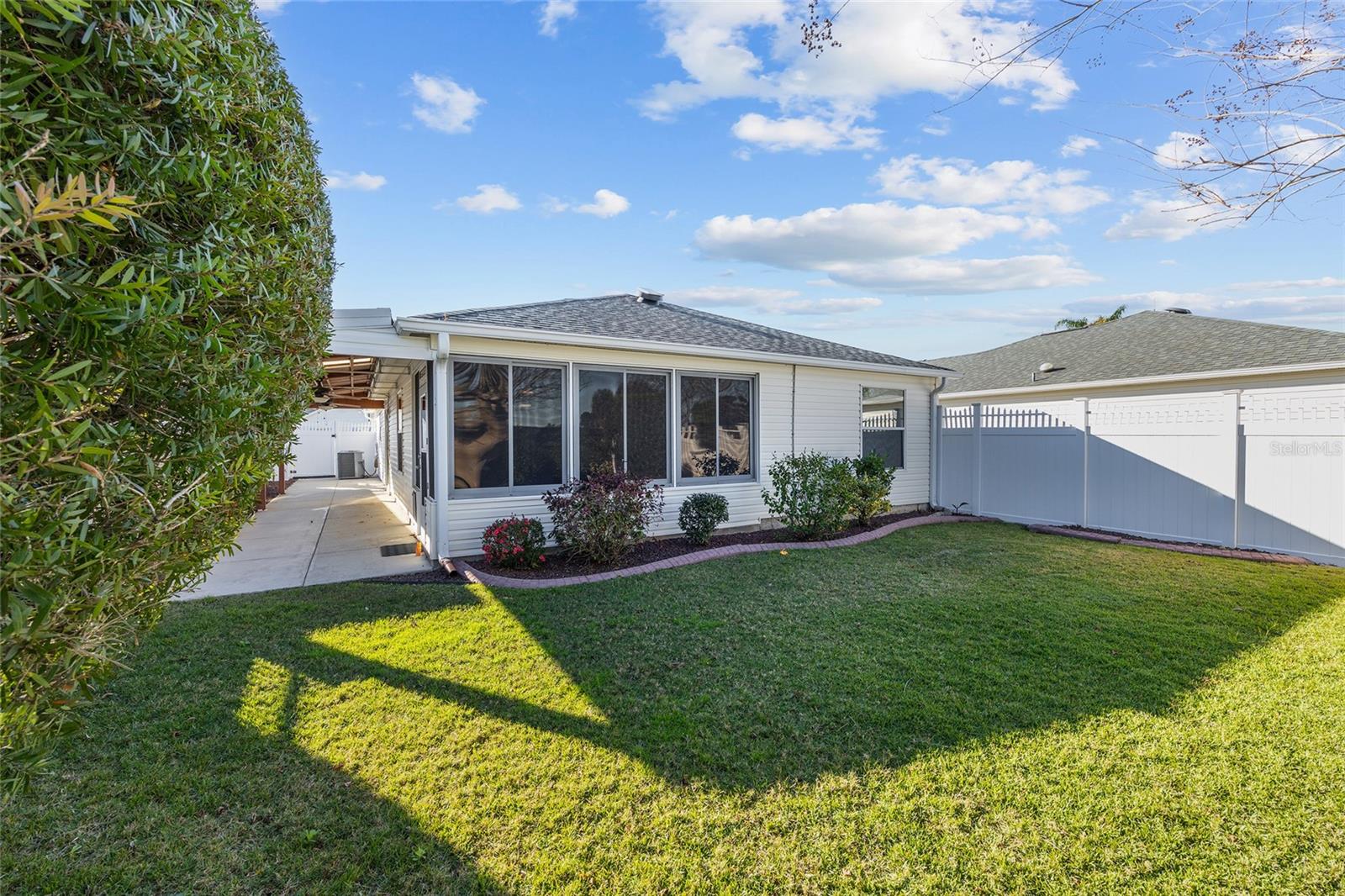 1007 ROCKVILLE PLACE