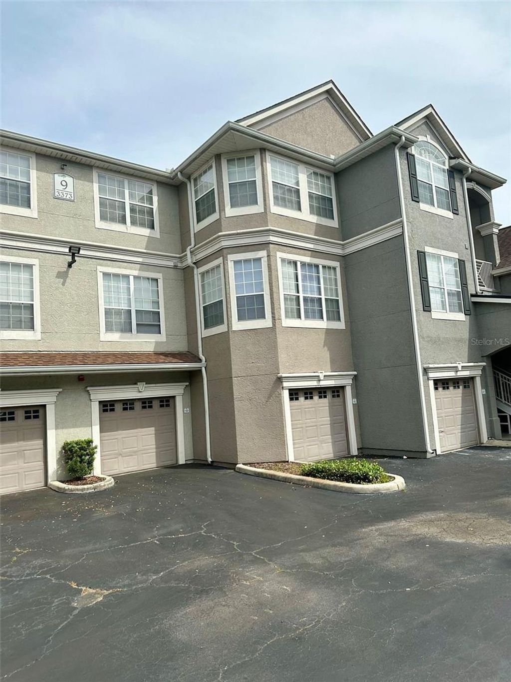 Photo of 3373 S Kirkman Road #939, Orlando, FL 32811 (MLS # O6373604)