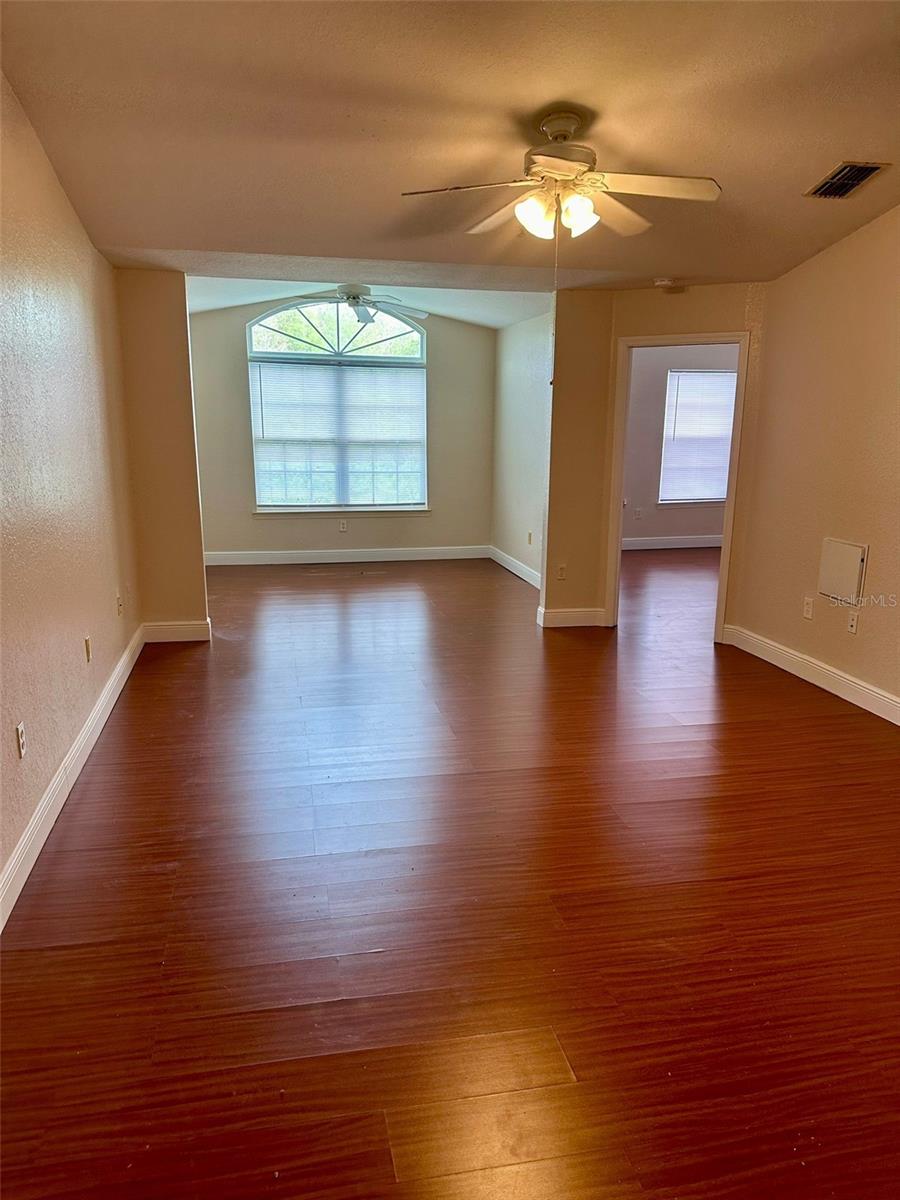 3373 S KIRKMAN ROAD 939