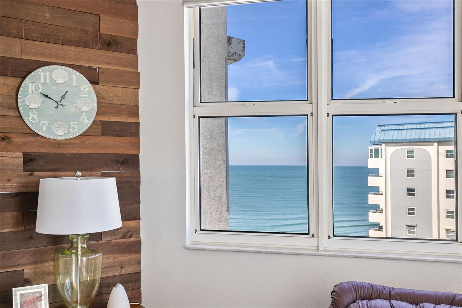 L ELEGANCE ON LIDO BEACH - Residential