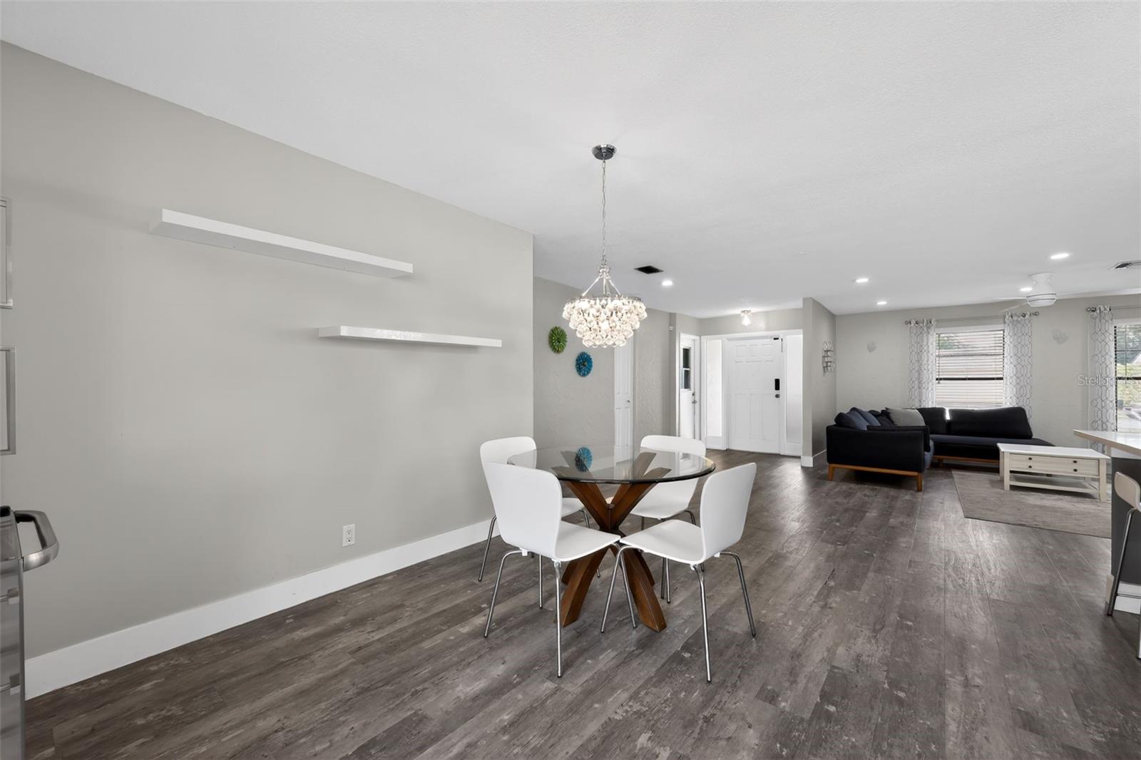 HIGH POINT - Residential