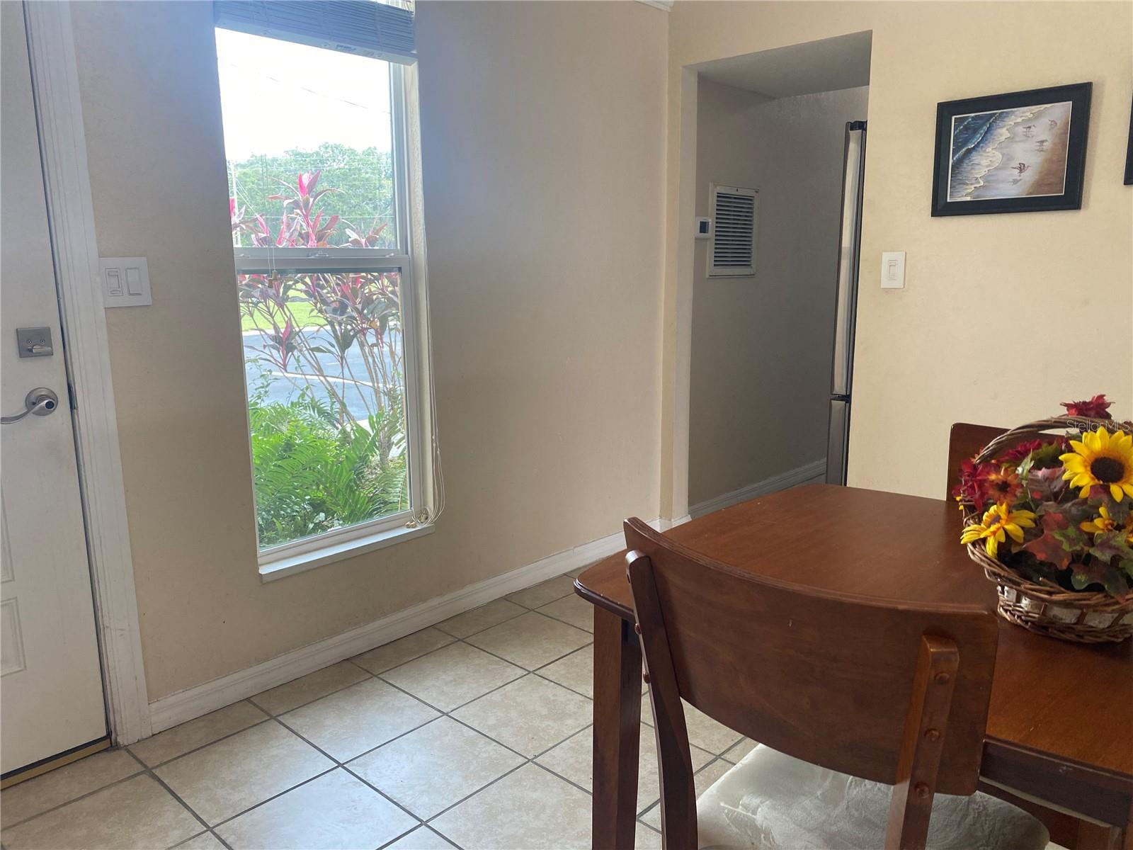 LAKESHORE CLUB - Residential