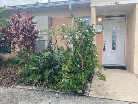 4409 CLUB CIRCLE LAKE WALES FL 33898