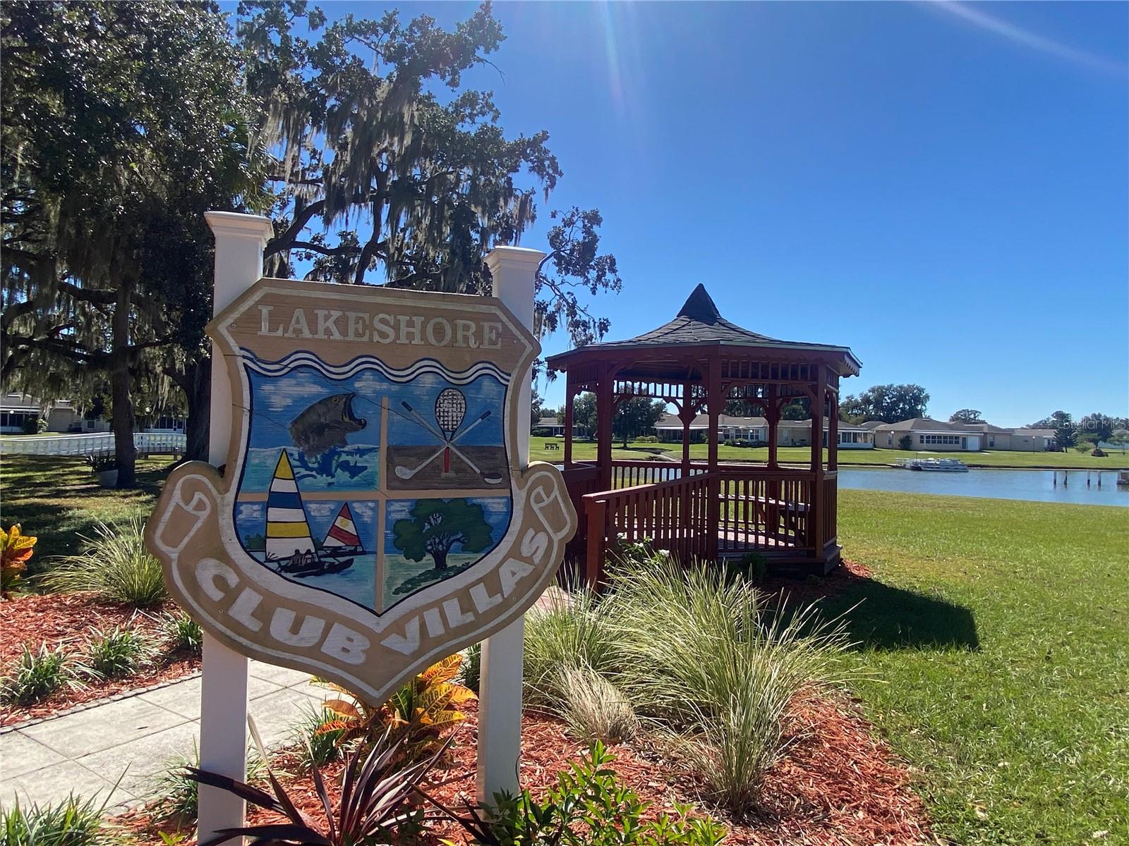 LAKESHORE CLUB - Residential