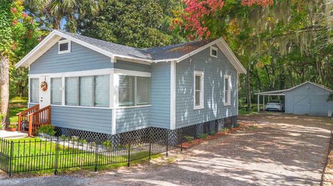 135 S ARLINGTON AVENUE DELAND FL 32724