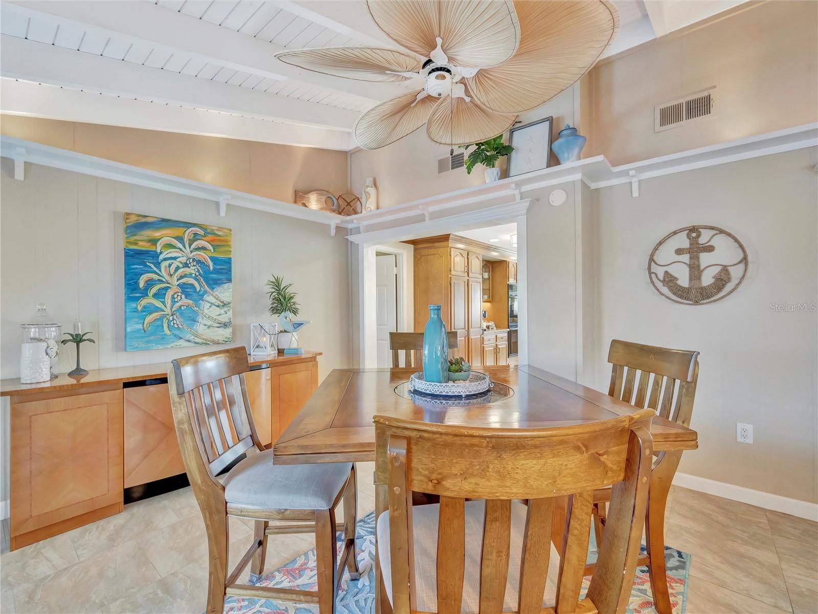 FLAMINGO CAY SECOND UNIT - Residential Lease