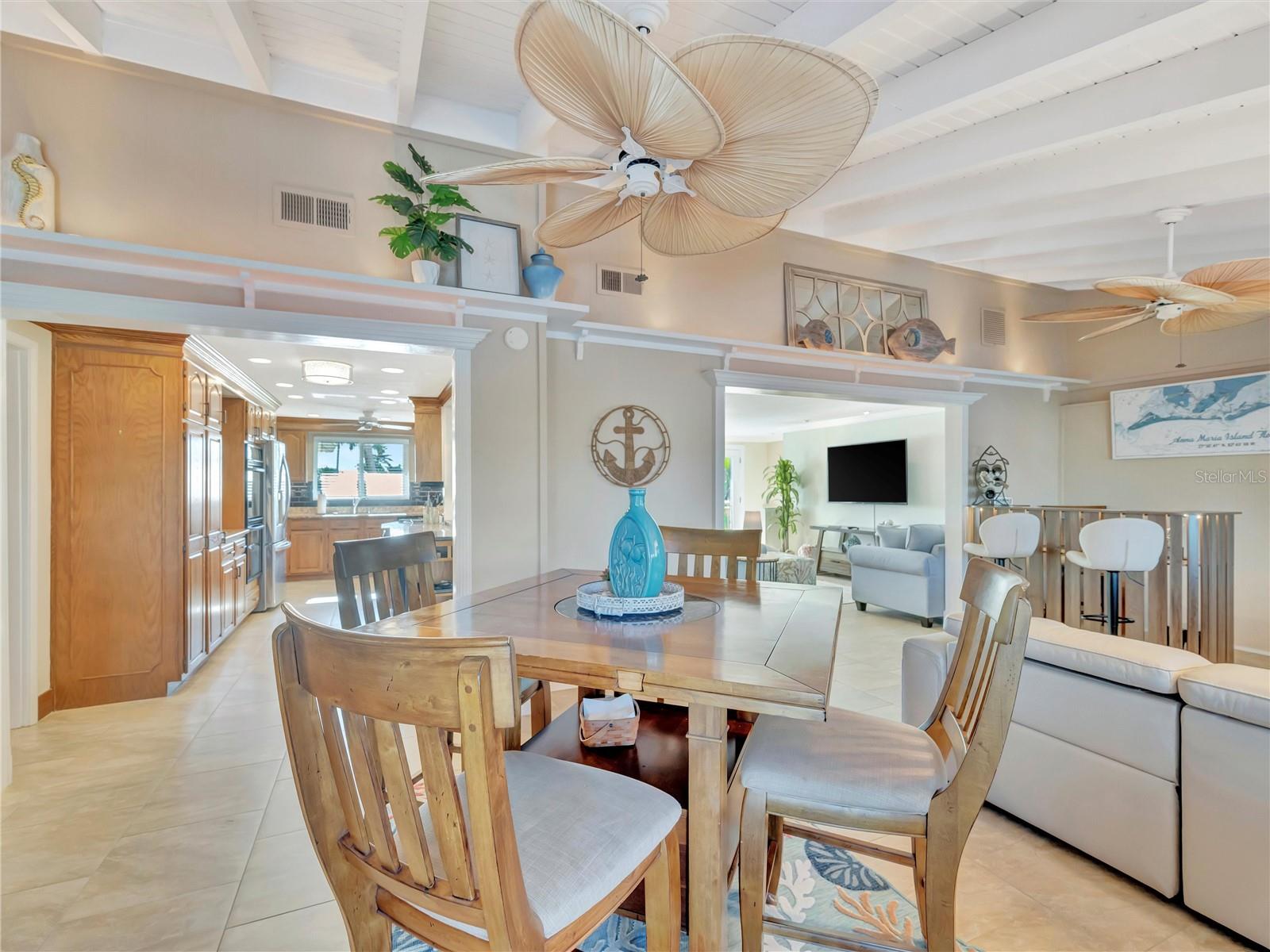 FLAMINGO CAY SECOND UNIT - Residential Lease