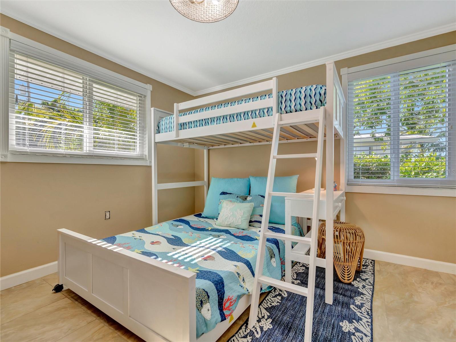 FLAMINGO CAY SECOND UNIT - Residential Lease