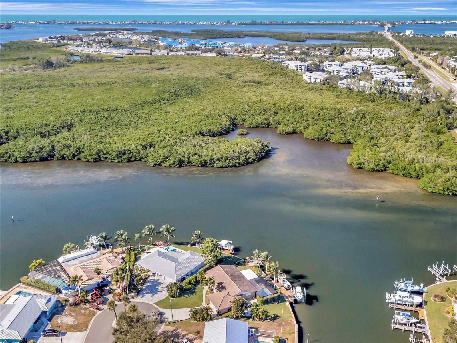 FLAMINGO CAY SECOND UNIT - Residential Lease