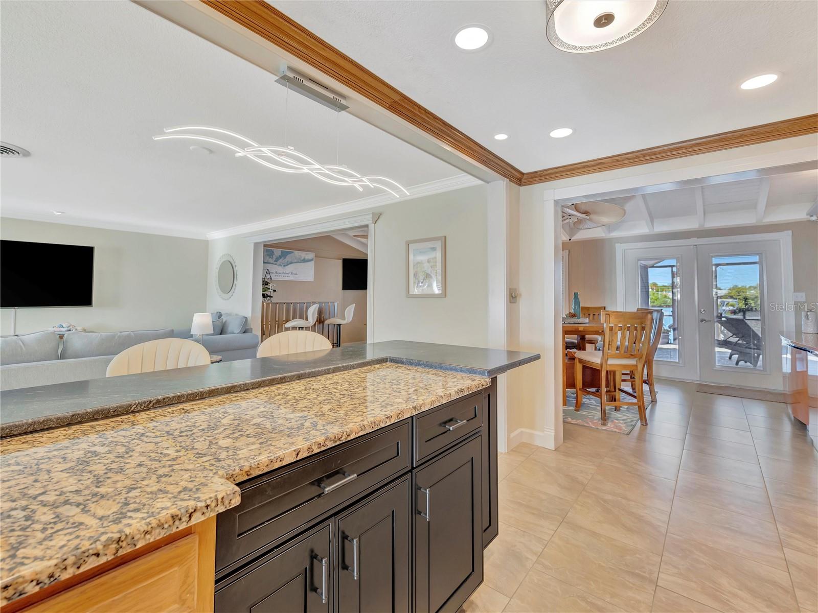 FLAMINGO CAY SECOND UNIT - Residential Lease