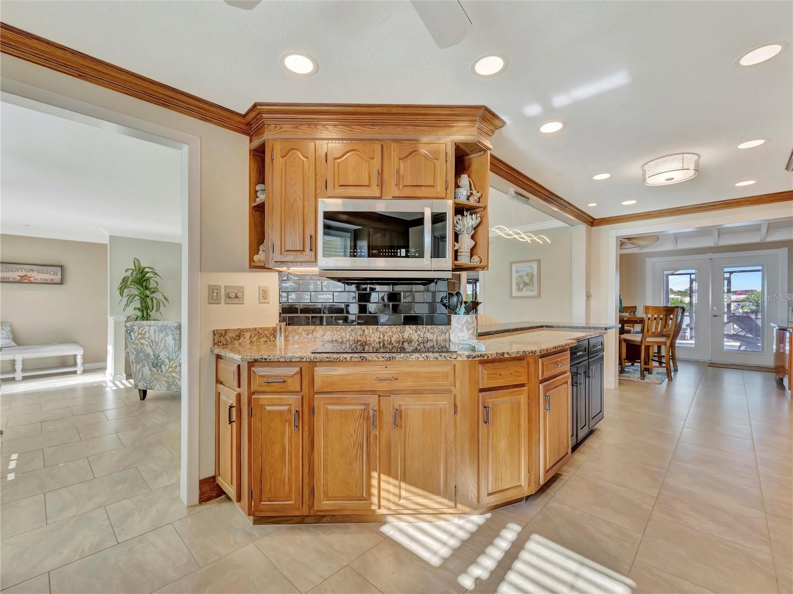 FLAMINGO CAY SECOND UNIT - Residential Lease