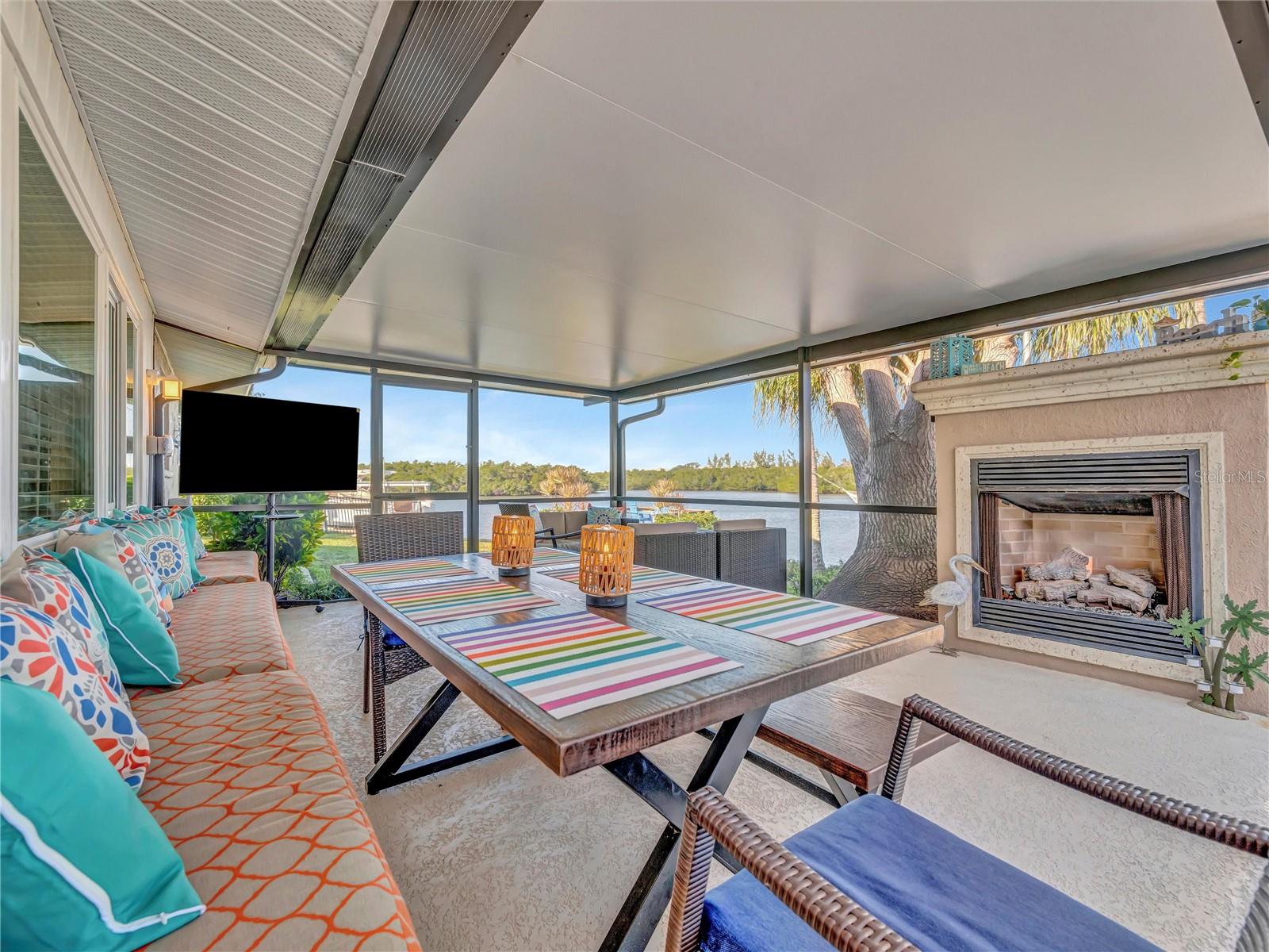 FLAMINGO CAY SECOND UNIT - Residential Lease