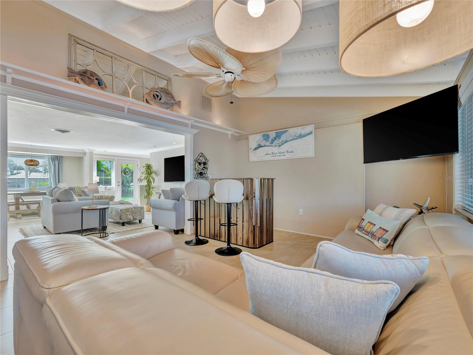 FLAMINGO CAY SECOND UNIT - Residential Lease