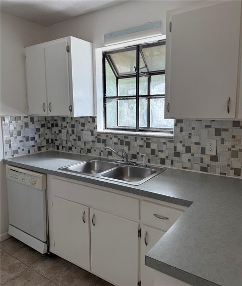 Tiny photo for 2917 NE 17th Terrace, Ocala, FL 34479 (MLS # V4951916)
