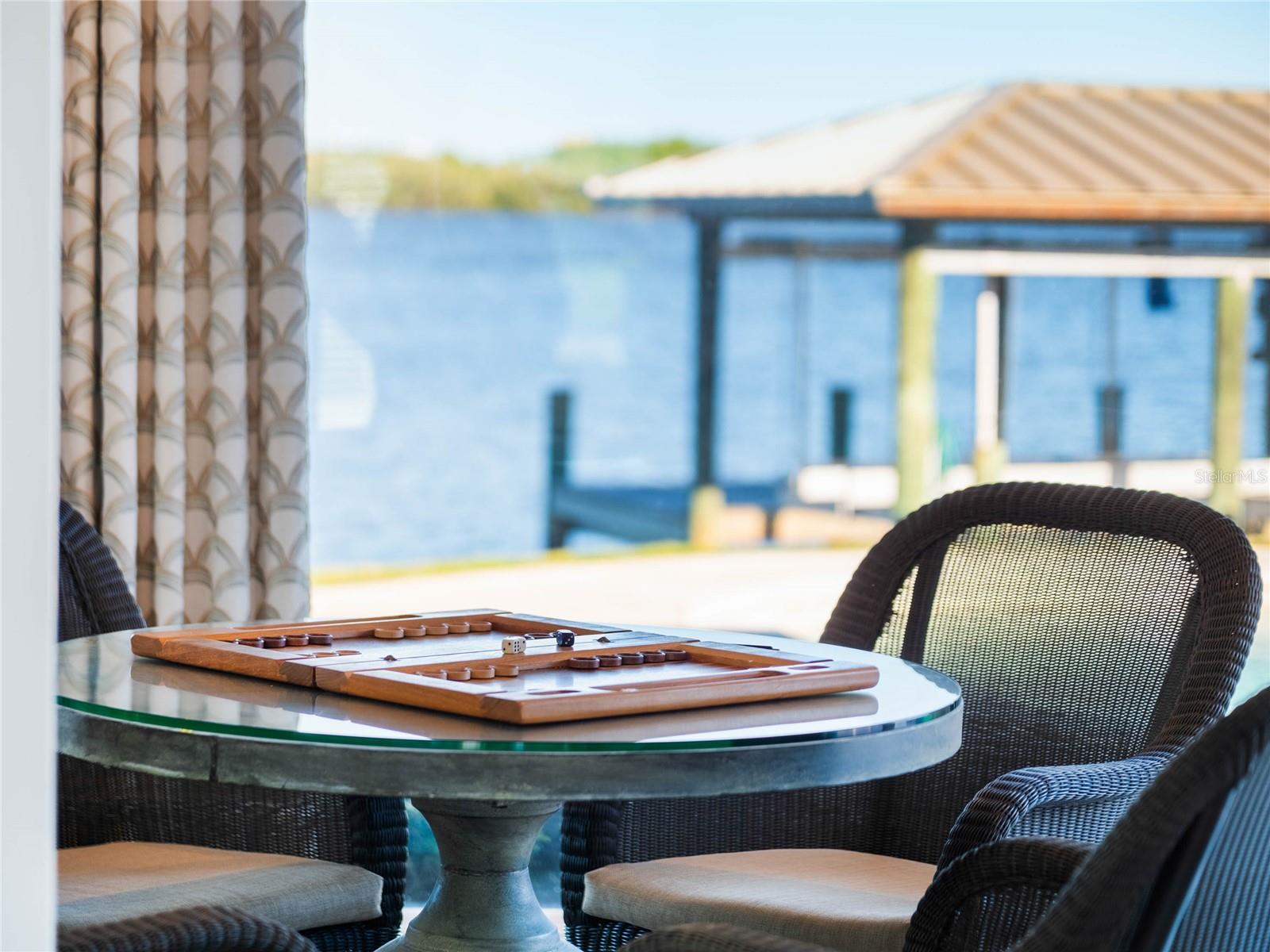 YACHT CLUB ISLAND ESTATE - Residential