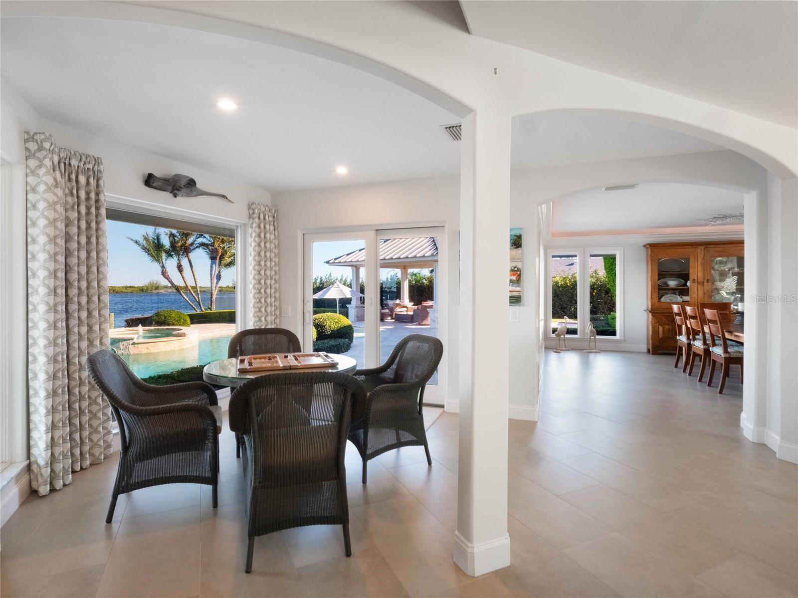 YACHT CLUB ISLAND ESTATE - Residential