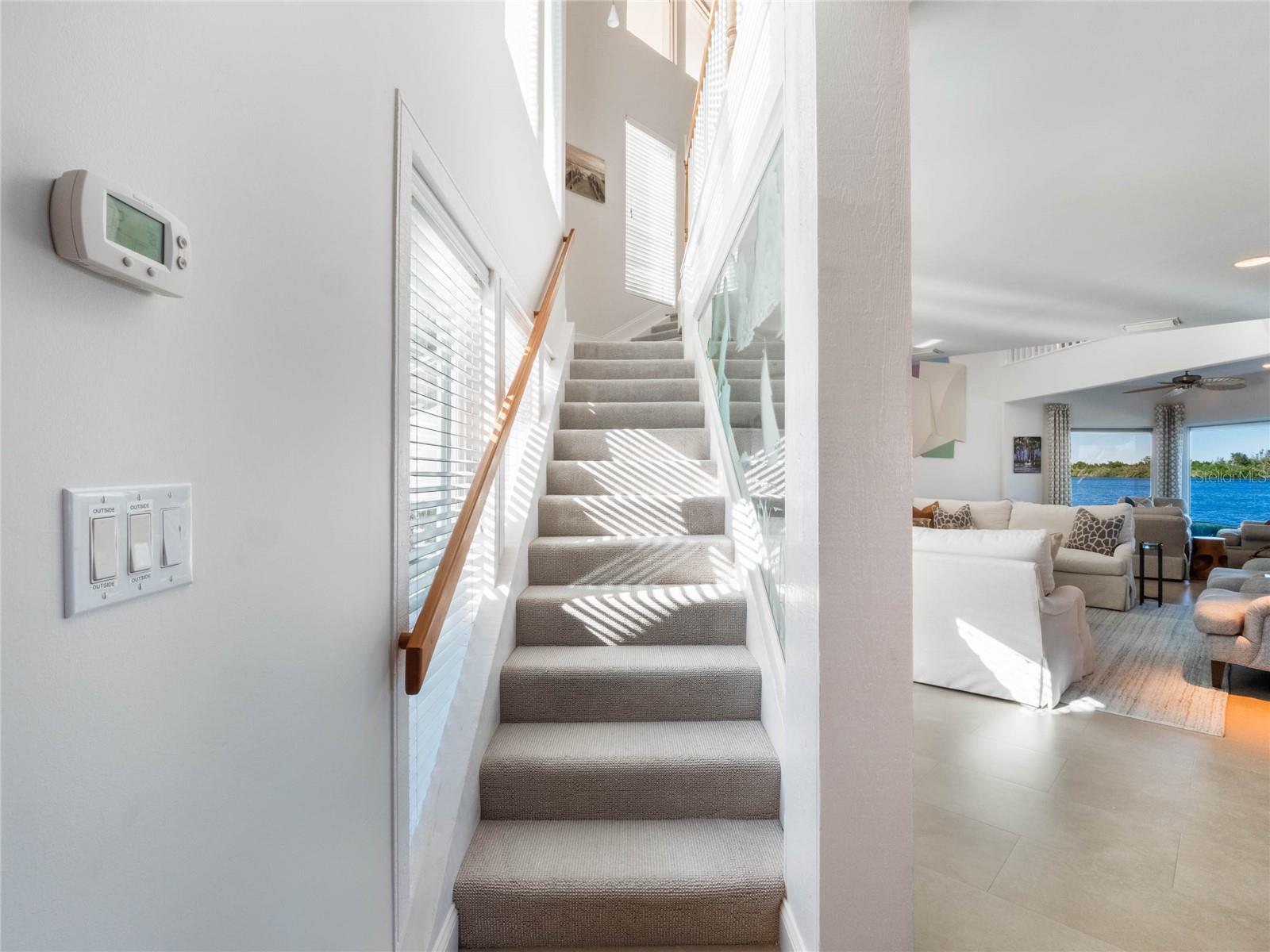 YACHT CLUB ISLAND ESTATE - Residential