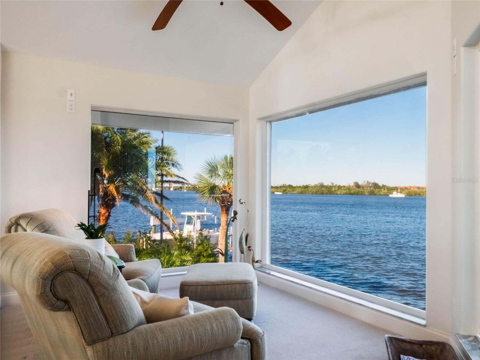 YACHT CLUB ISLAND ESTATE - Residential