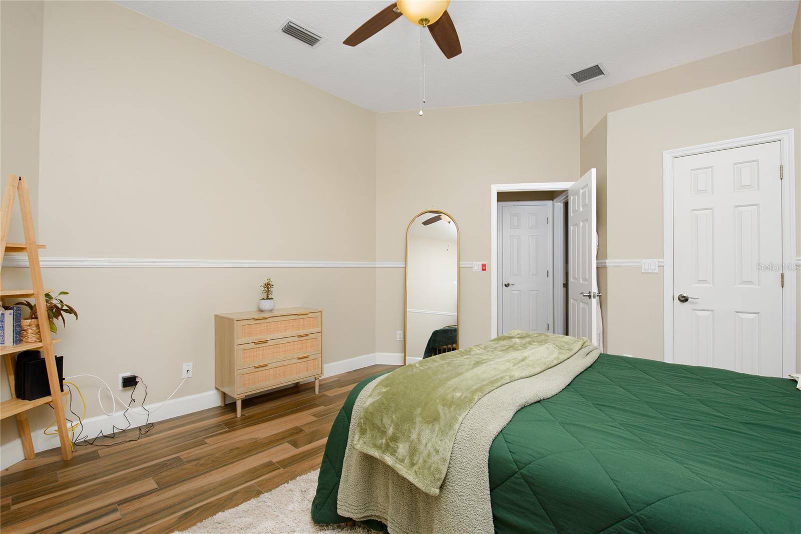 LOST LAKES REP - Residential