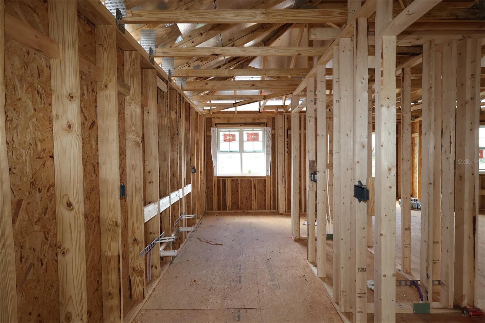 BAY LAKE FARMS AT SAINT CLOUD - Residential