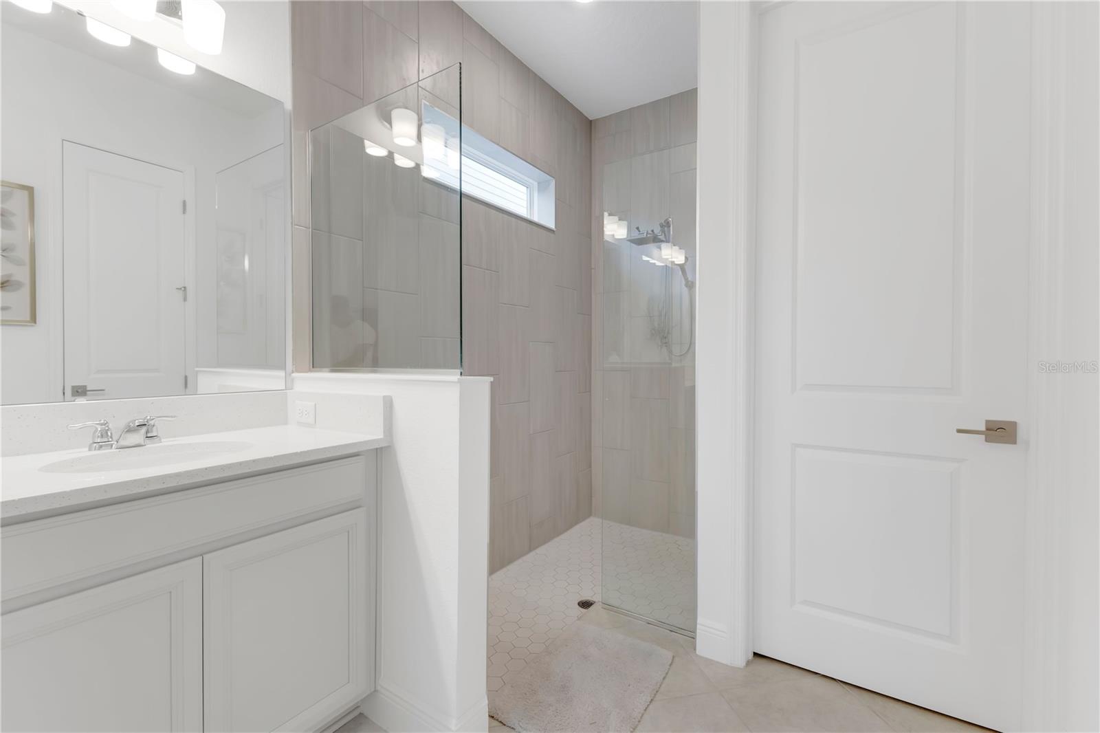 WESLYN PARK PH 2 - Residential