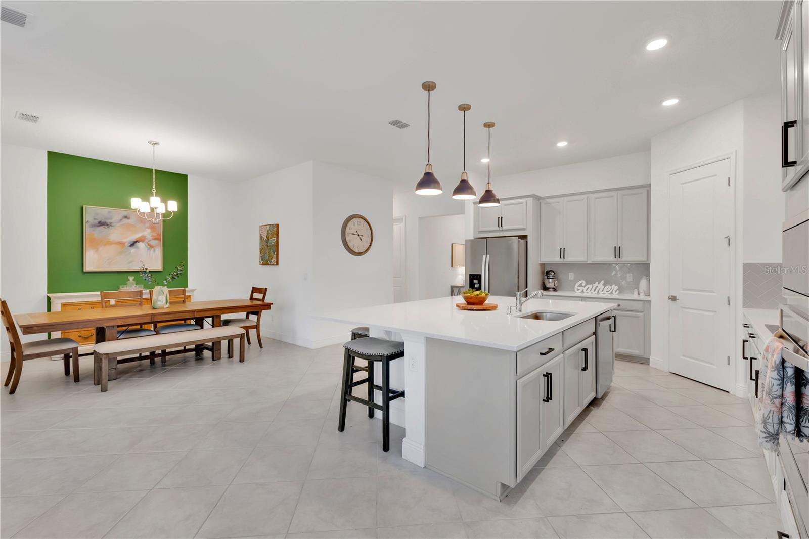 WESLYN PARK PH 2 - Residential