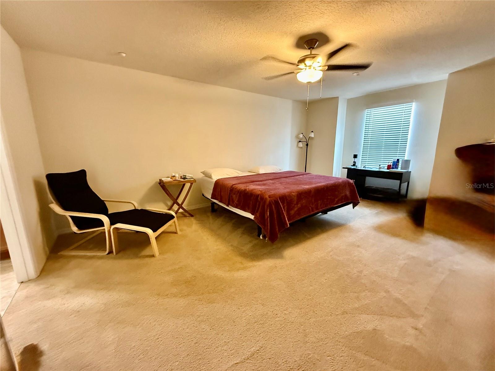 ALOMA TRAILS - Residential Lease