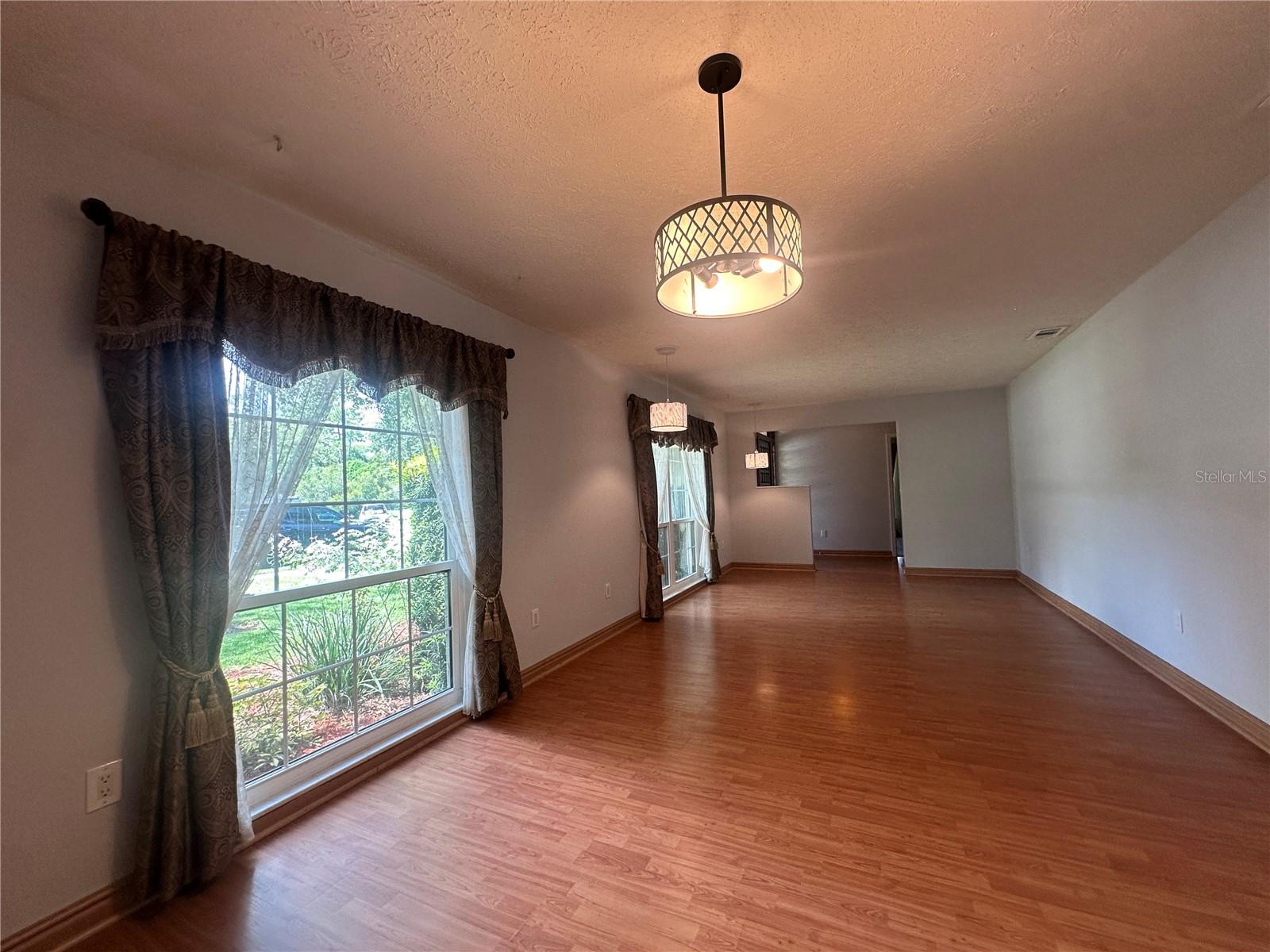 SABAL POINT AMD - Residential Lease