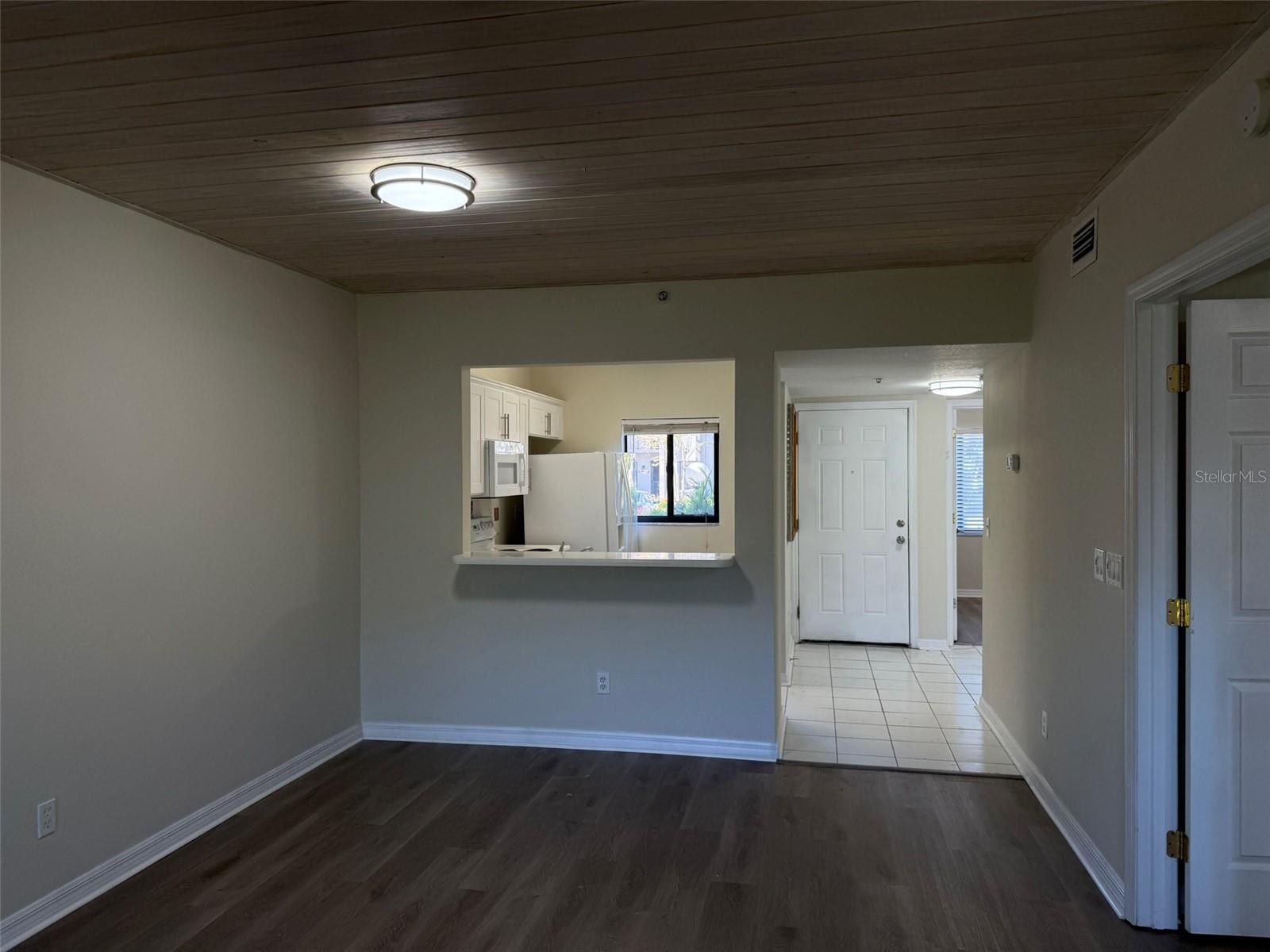 LAKE HEATHER HEIGHTS - Residential