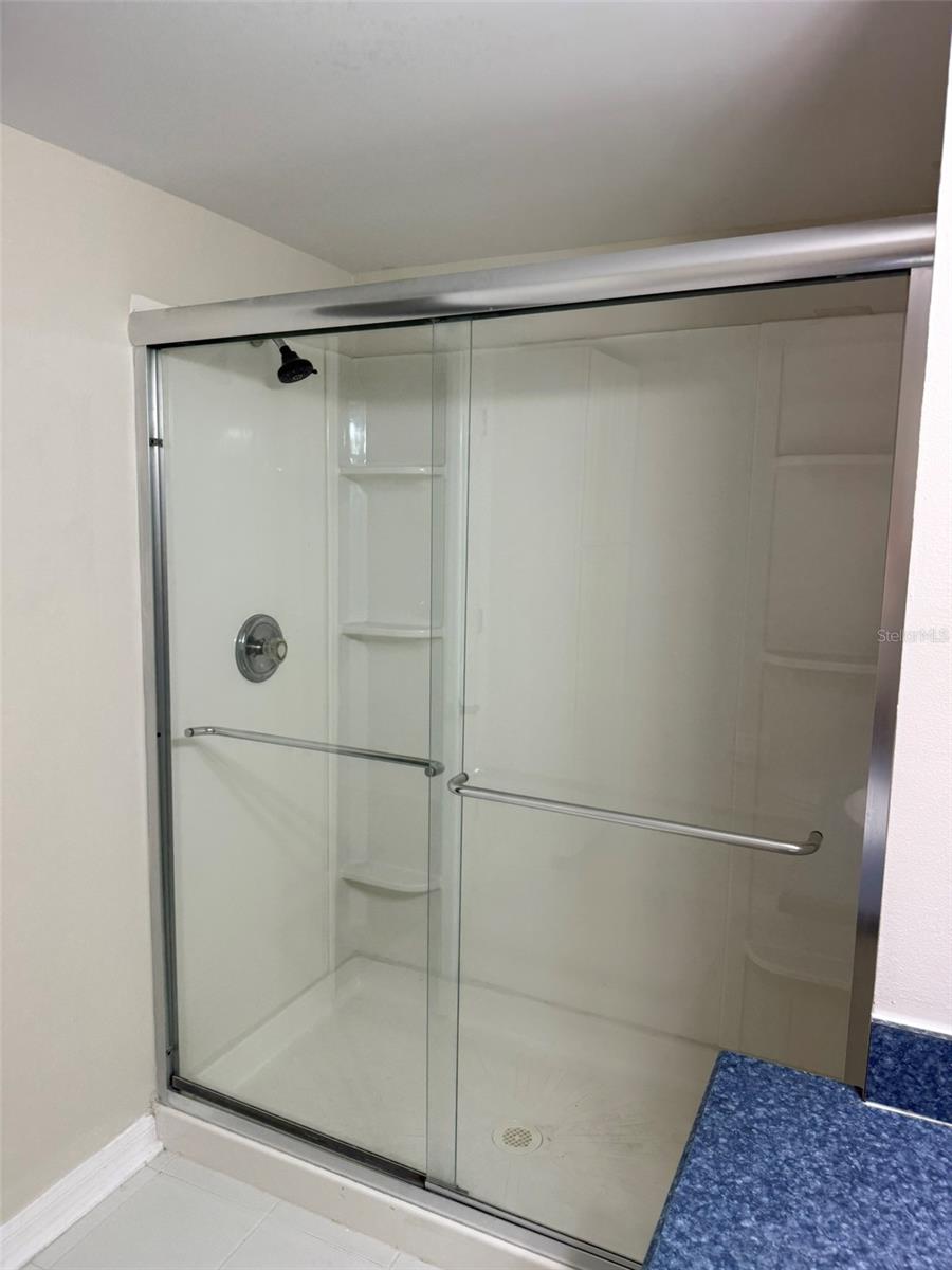 LAKE HEATHER HEIGHTS - Residential