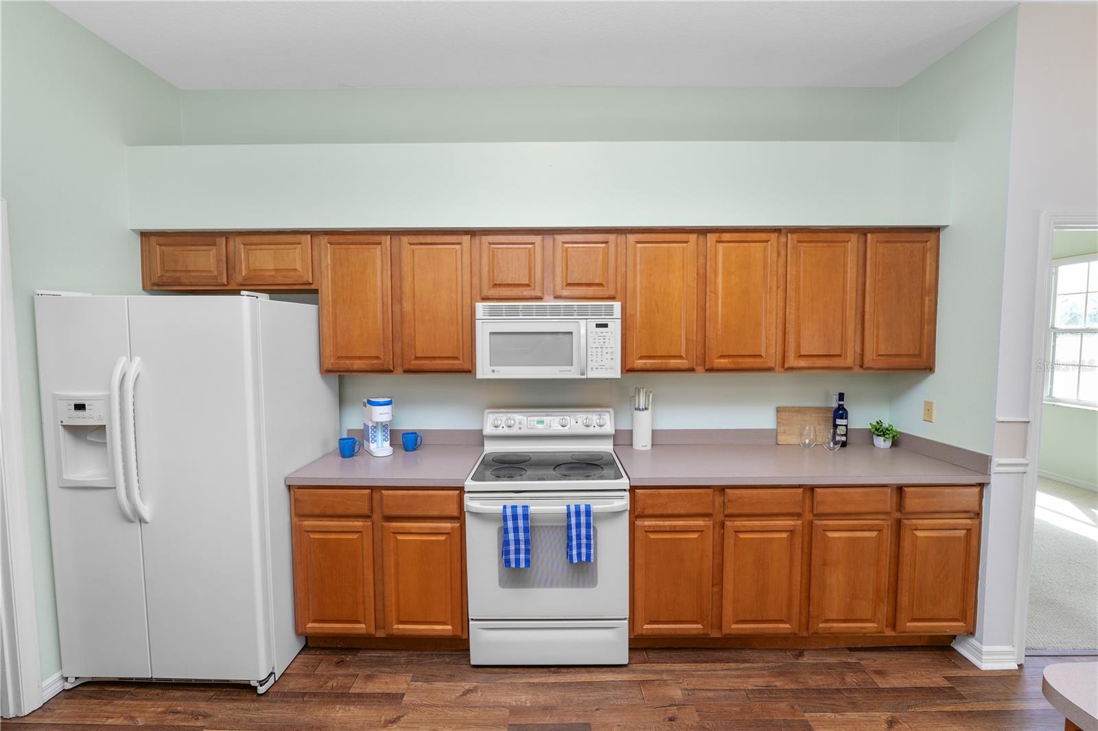 COLONY CLUB ESTATES - Residential