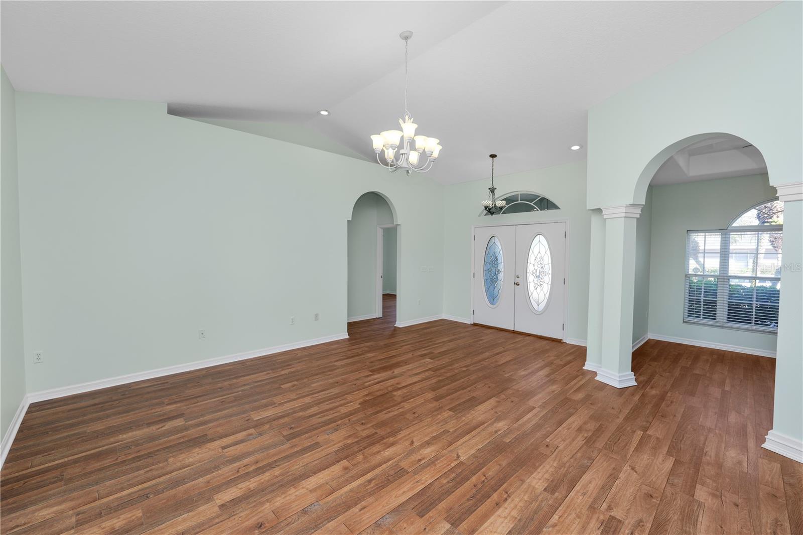 COLONY CLUB ESTATES - Residential