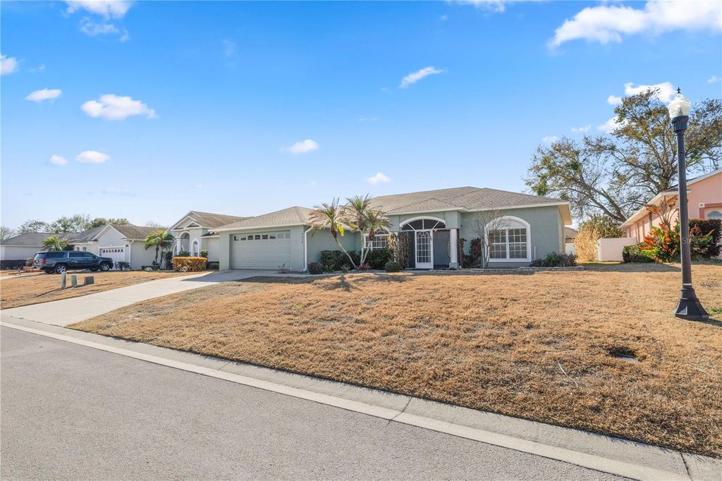 Photo of 2258 Colony Club Drive, Lakeland, FL 33813 (MLS # L4959335)