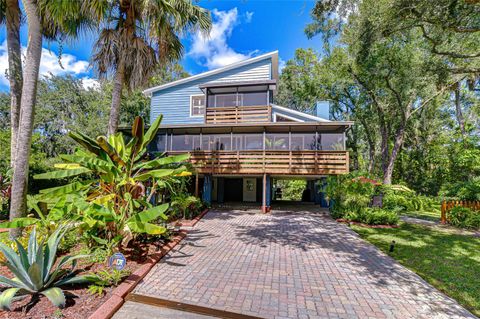 Photo of 8614 Hibiscus Drive, Tampa, FL 33637 (MLS # TB8419149) Photo of 8614 Hibiscus Drive, Tampa, FL 33637 (MLS # TB8419149)