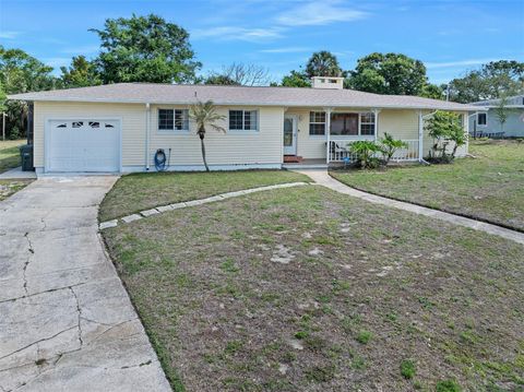 Photo of 307 Manhattan Avenue, Daytona Beach, FL 32118 (MLS # V4948925)