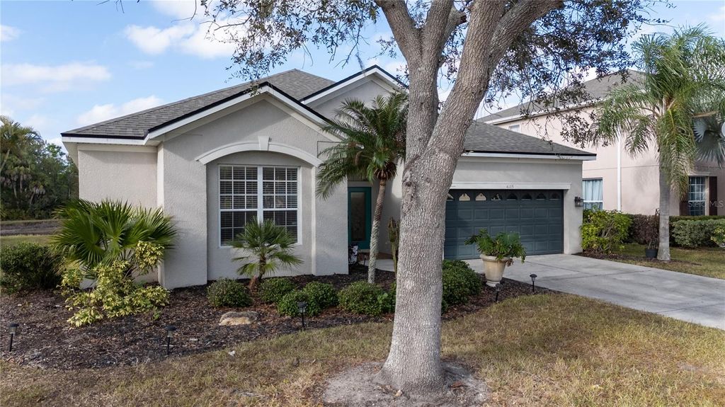 Photo of 4103 61st Avenue E, Bradenton, FL 34203 (MLS # A4675197)